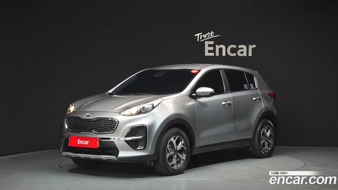 Kia Sportage — фото 1