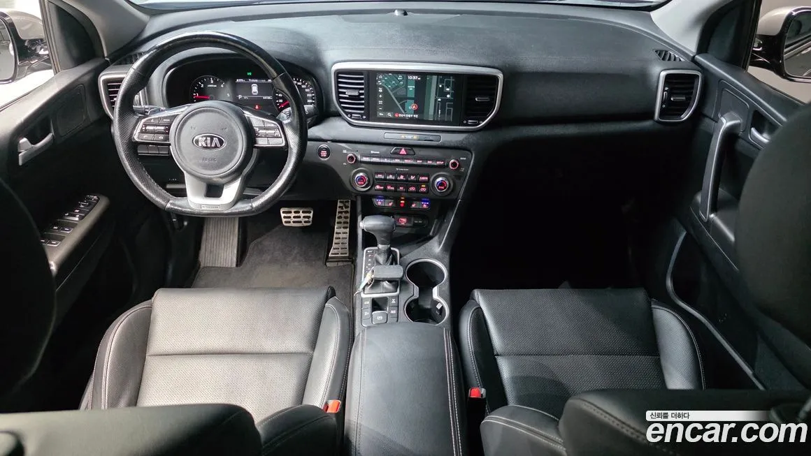 Kia Sportage — фото 7