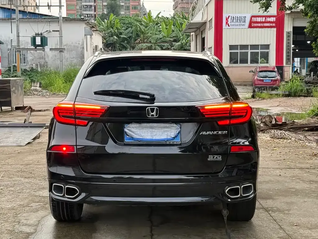 Honda Avancier 2023 из CN, фото 5