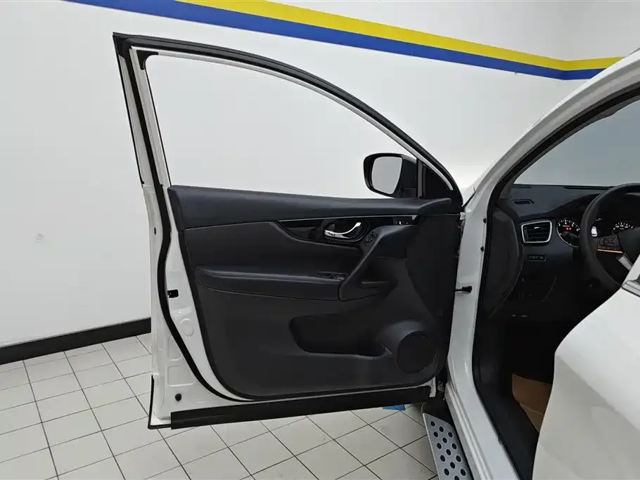 Nissan Qashqai 2023 из CN, фото 7