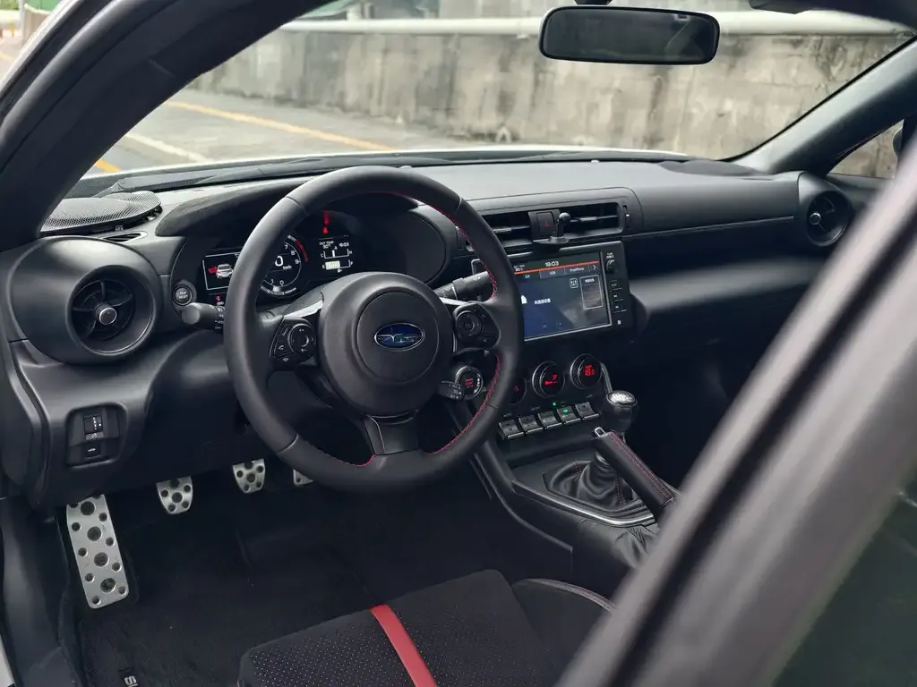 Subaru BRZ 2022 из CN, фото 5