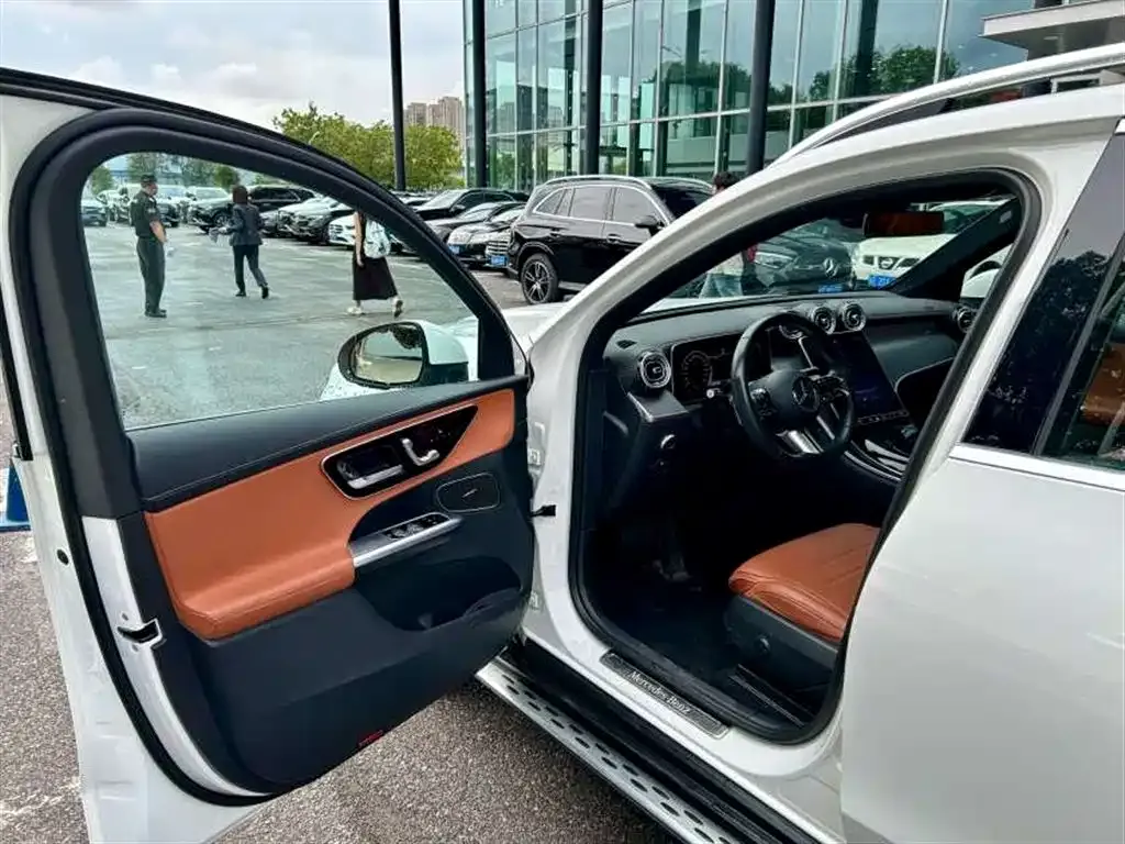 Mercedes-Benz GLC 2023 из CN, фото 8