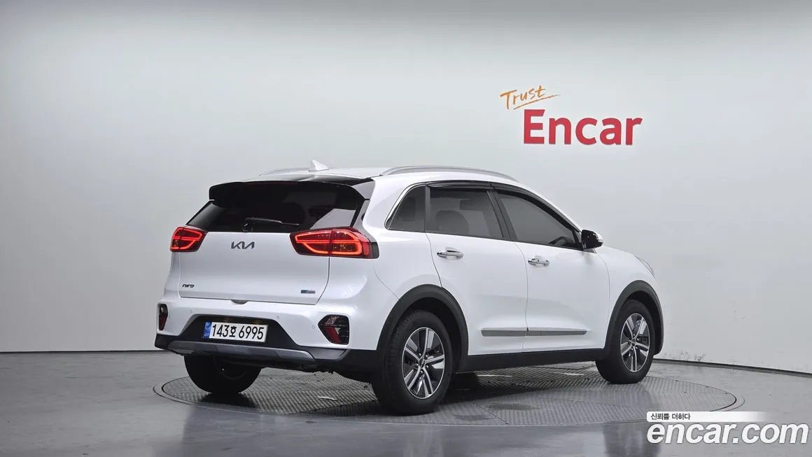 Kia Niro — фото 2