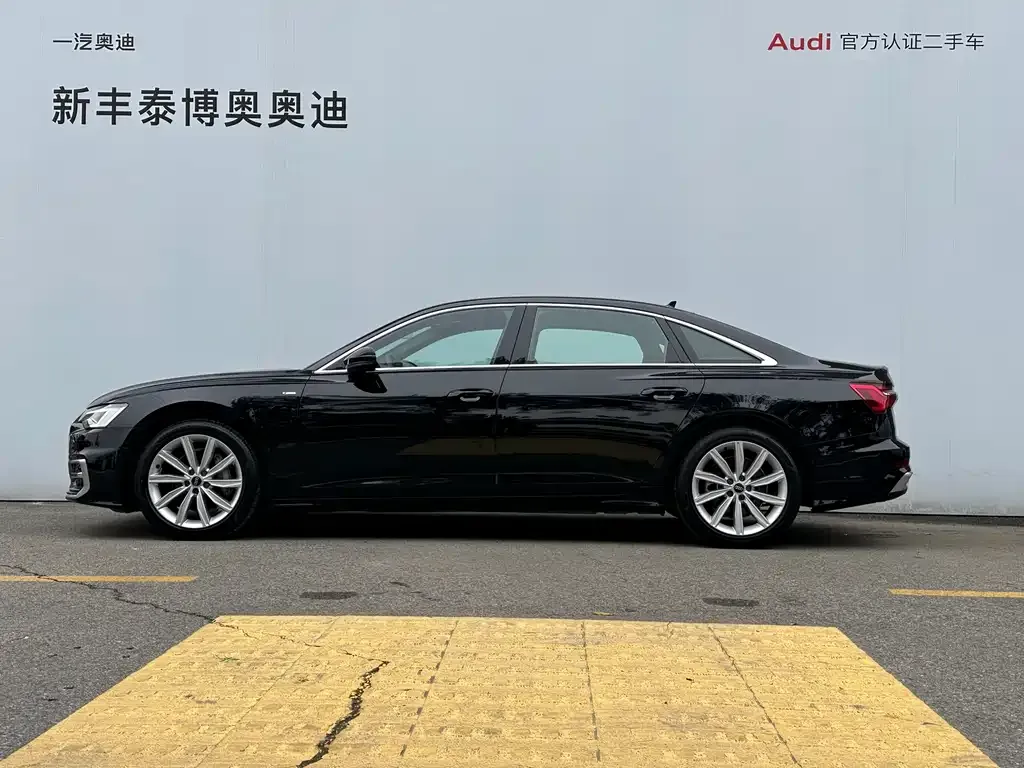 Audi A6L 2024 из CN, фото 3