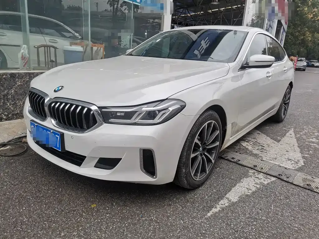 BMW 6 Series GT 2023 из CN, фото 1