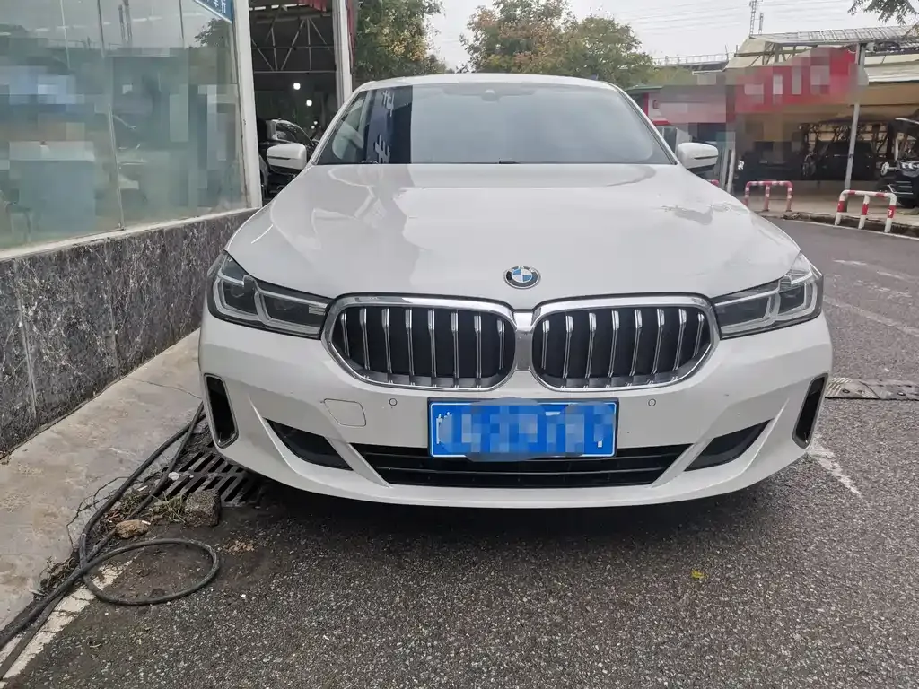 BMW 6 Series GT 2023 из CN, фото 2