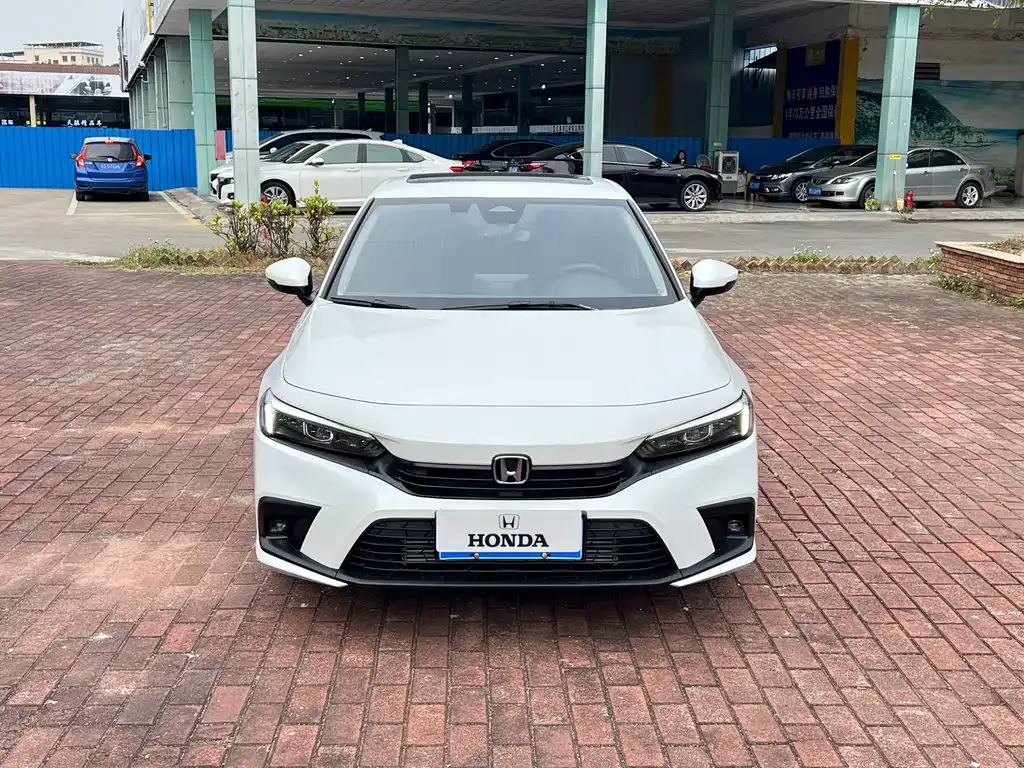 Honda Civic 2022 из CN, фото 2