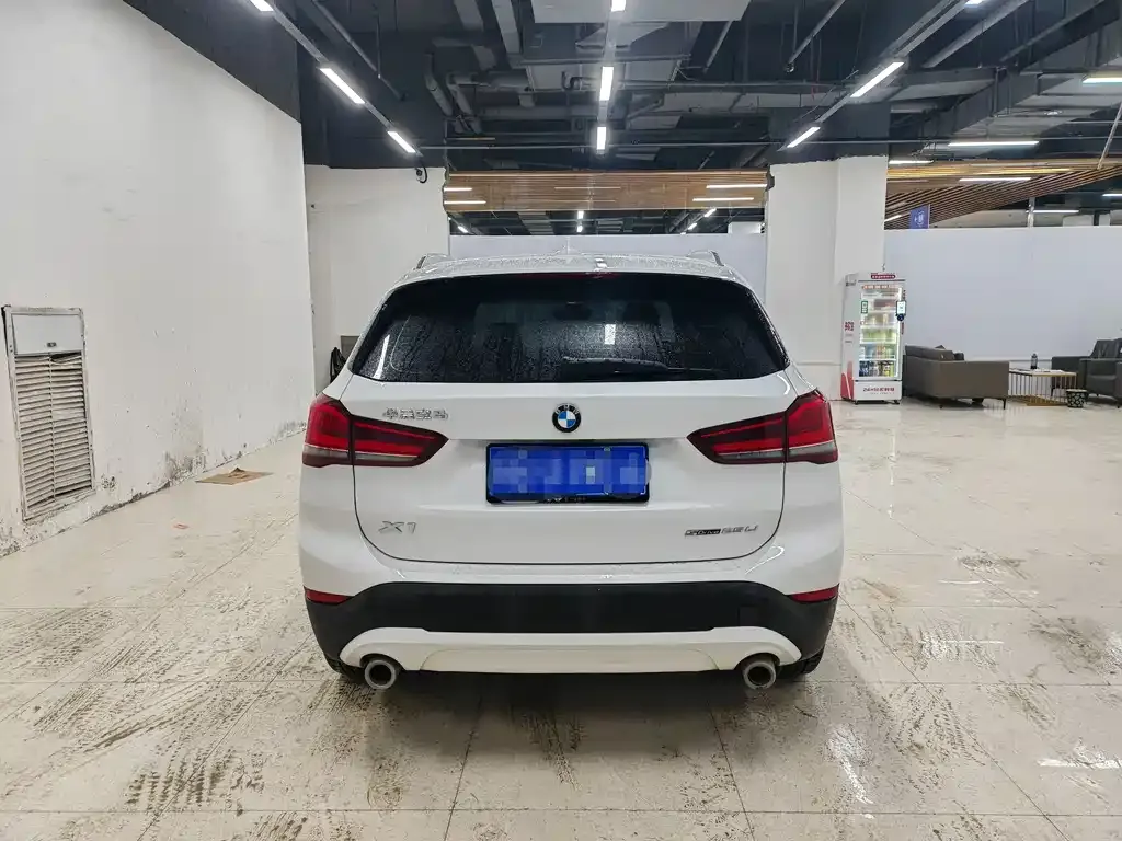 BMW X1 2023 из CN, фото 3