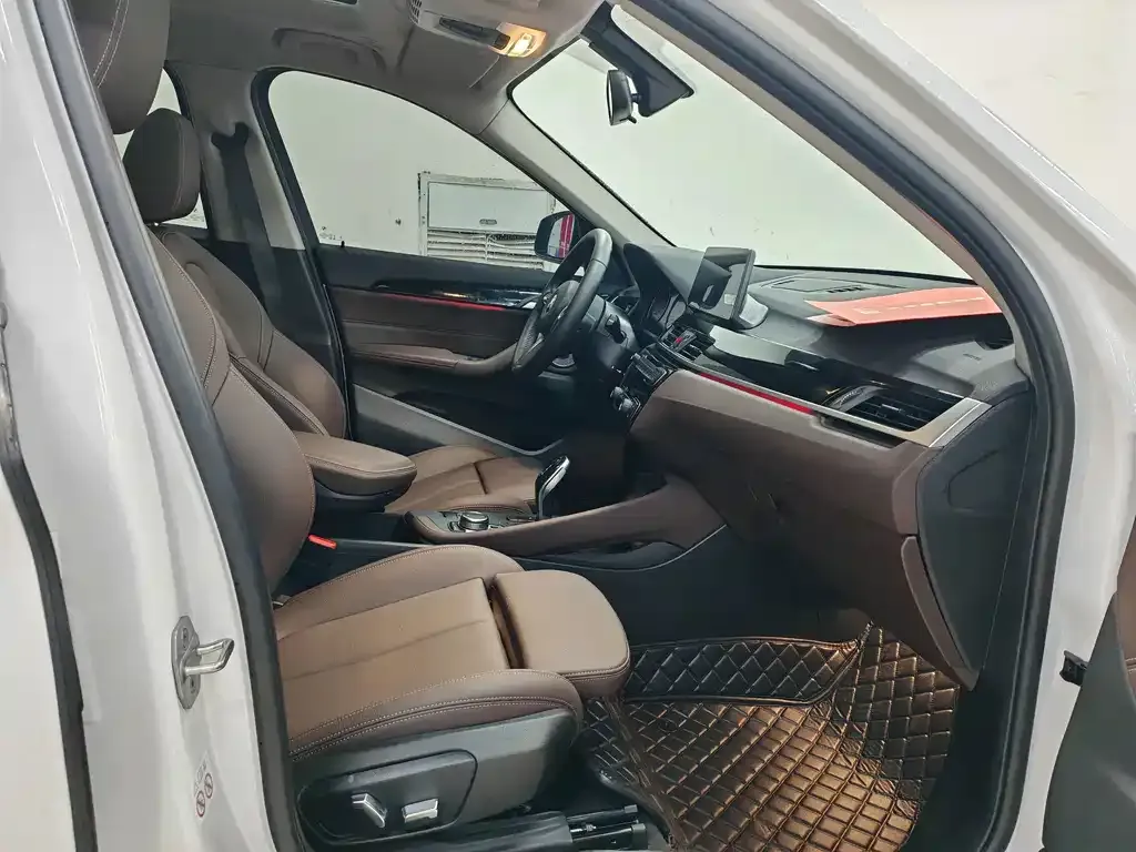 BMW X1 2023 из CN, фото 7
