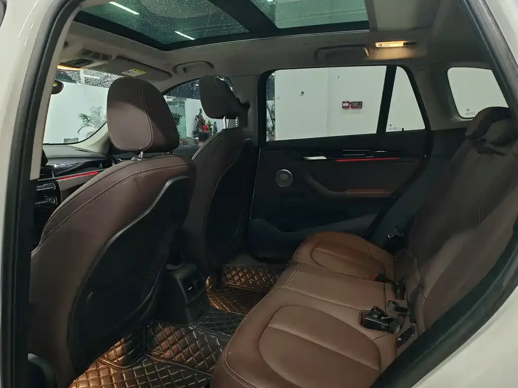 BMW X1 2023 из CN, фото 9