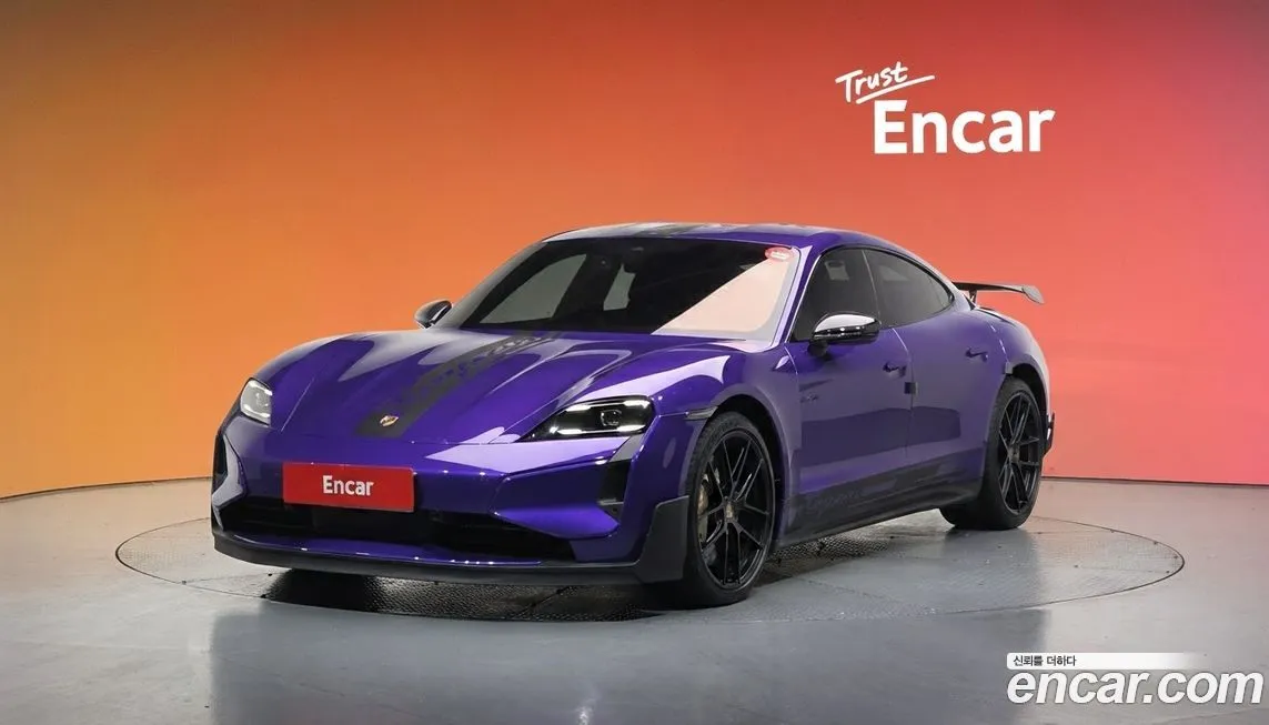 Porsche Taycan