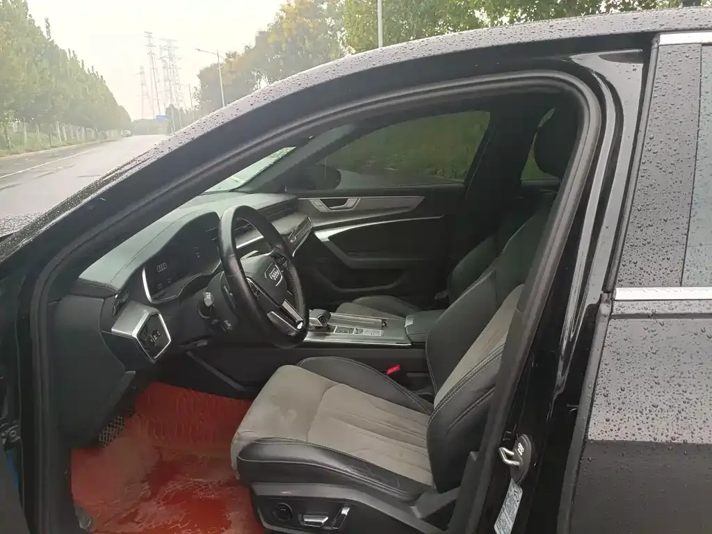 Audi A6L 2024 из CN, фото 5