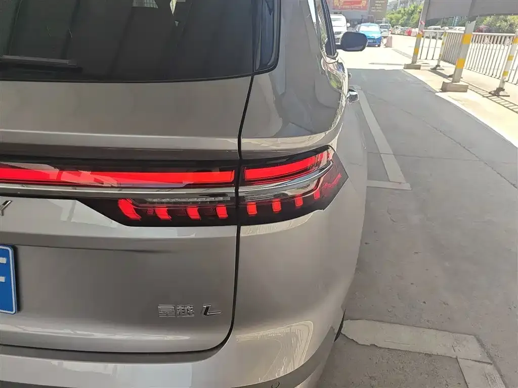 Geely Xingyue L 2025 из CN, фото 8