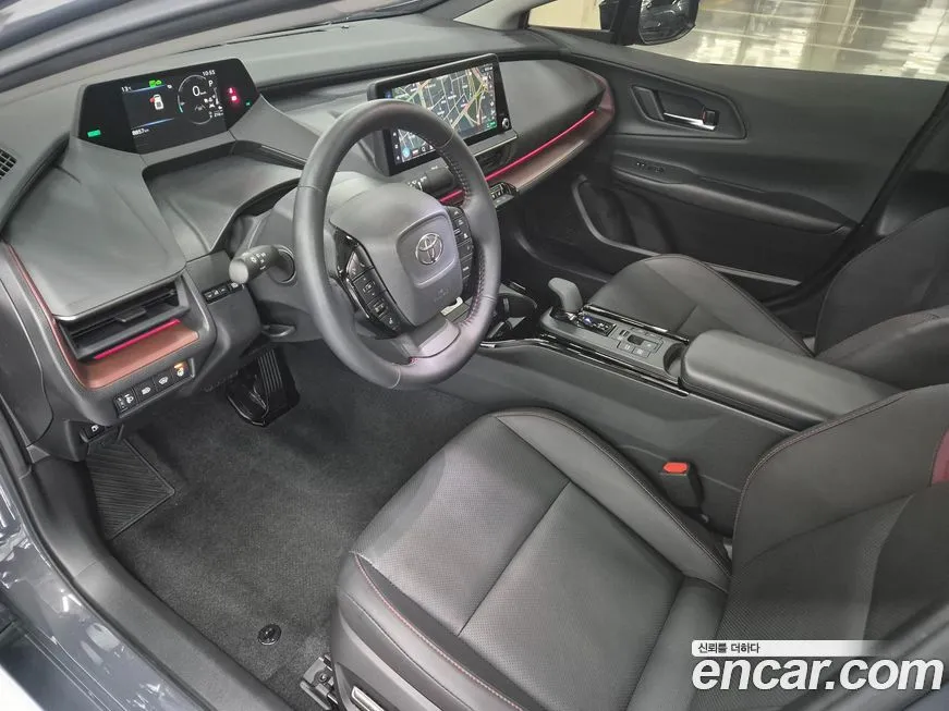 Toyota Prius 2024 из KR, фото 10
