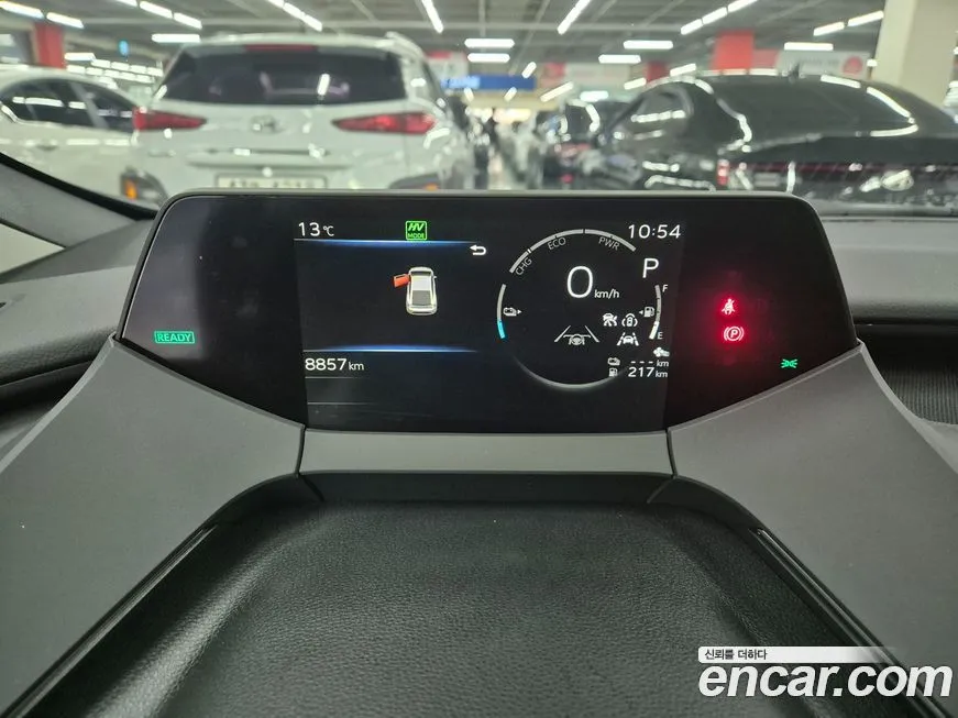 Toyota Prius 2024 из KR, фото 8