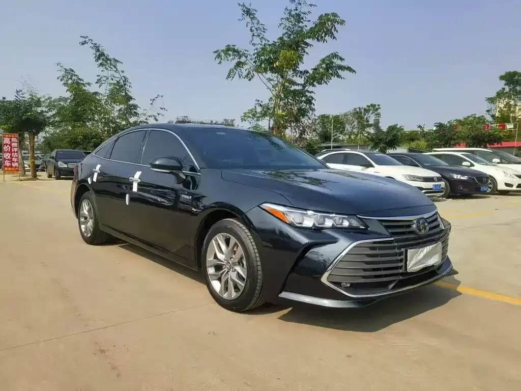 Toyota Avalon 2023 из CN, фото 2