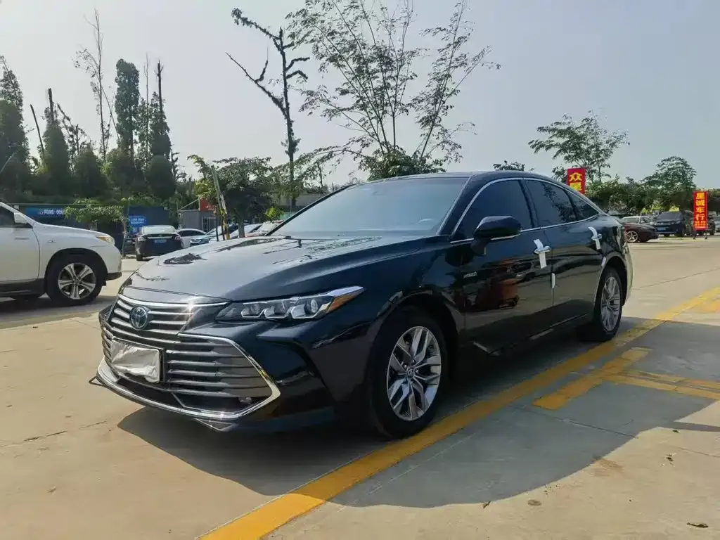 Toyota Avalon 2023 из CN, фото 3