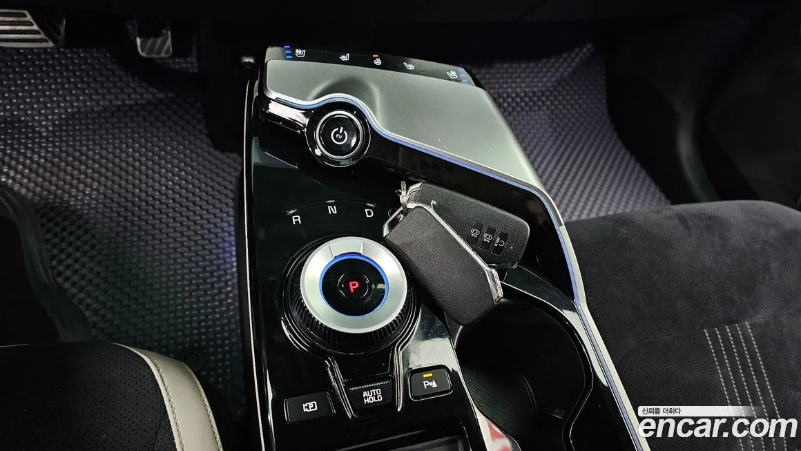 Kia EV6 — фото 9
