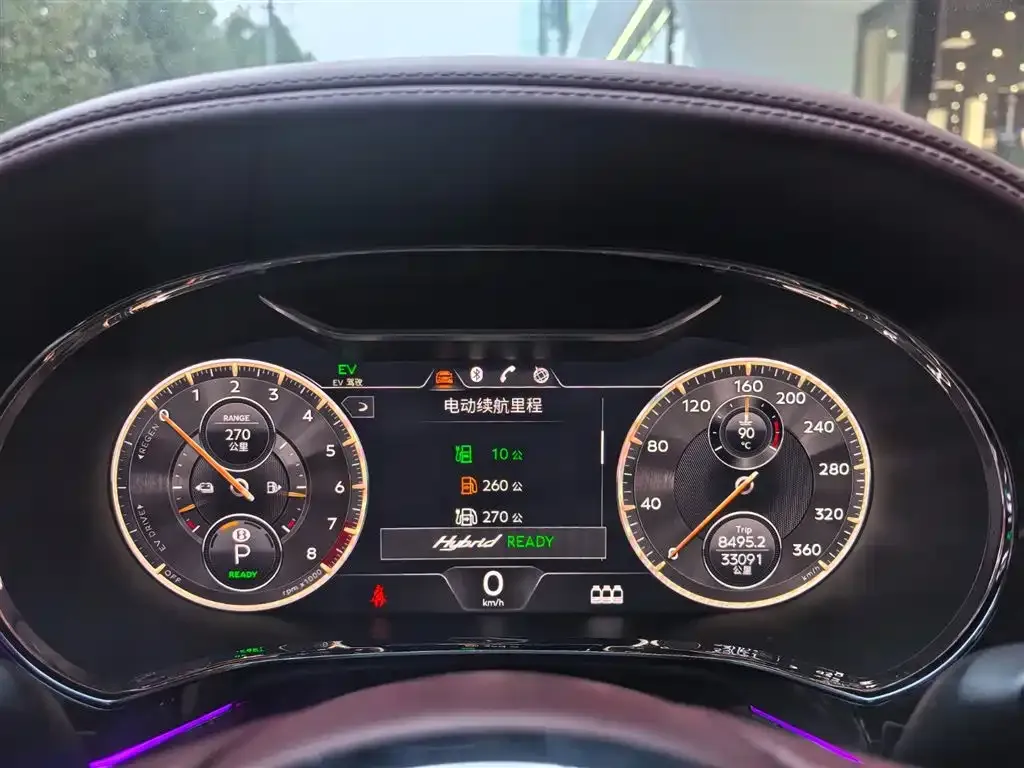 Bentley Flying Spur PHEV 2023 из CN, фото 9