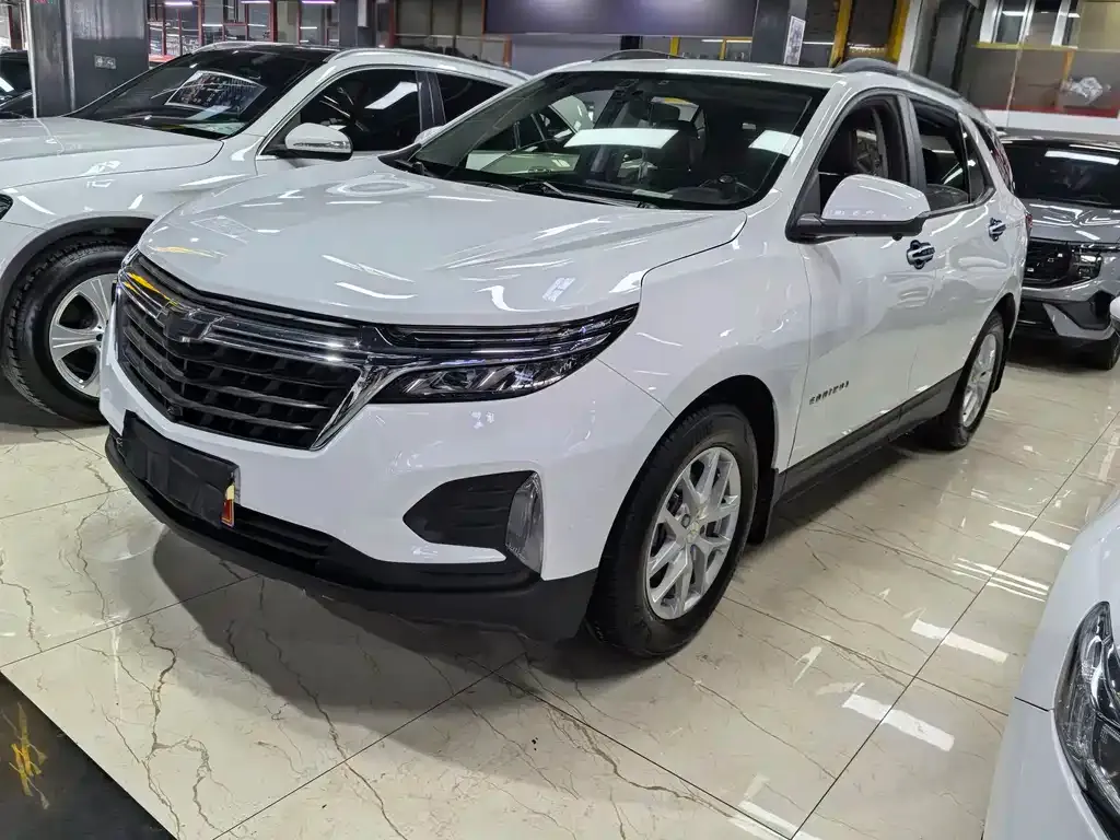 Chevrolet Equinox 2021 из CN, фото 1