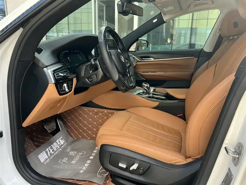 BMW 6 Series GT 2022 из CN, фото 9