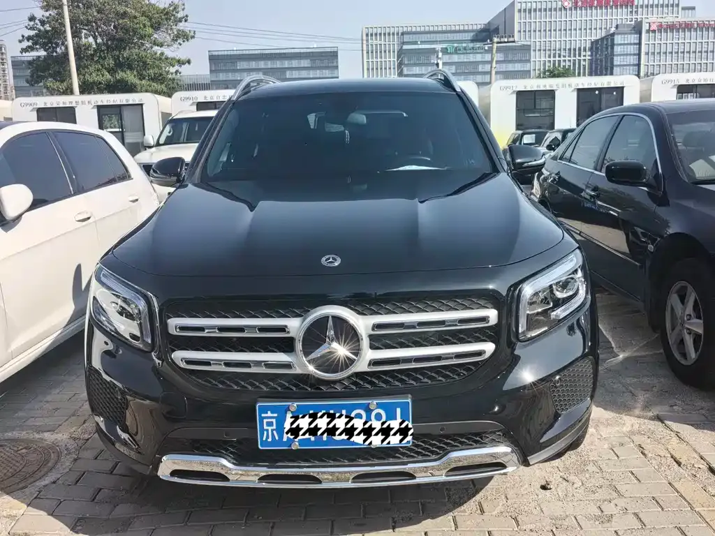 Mercedes-Benz GLB 2023 из CN, фото 1