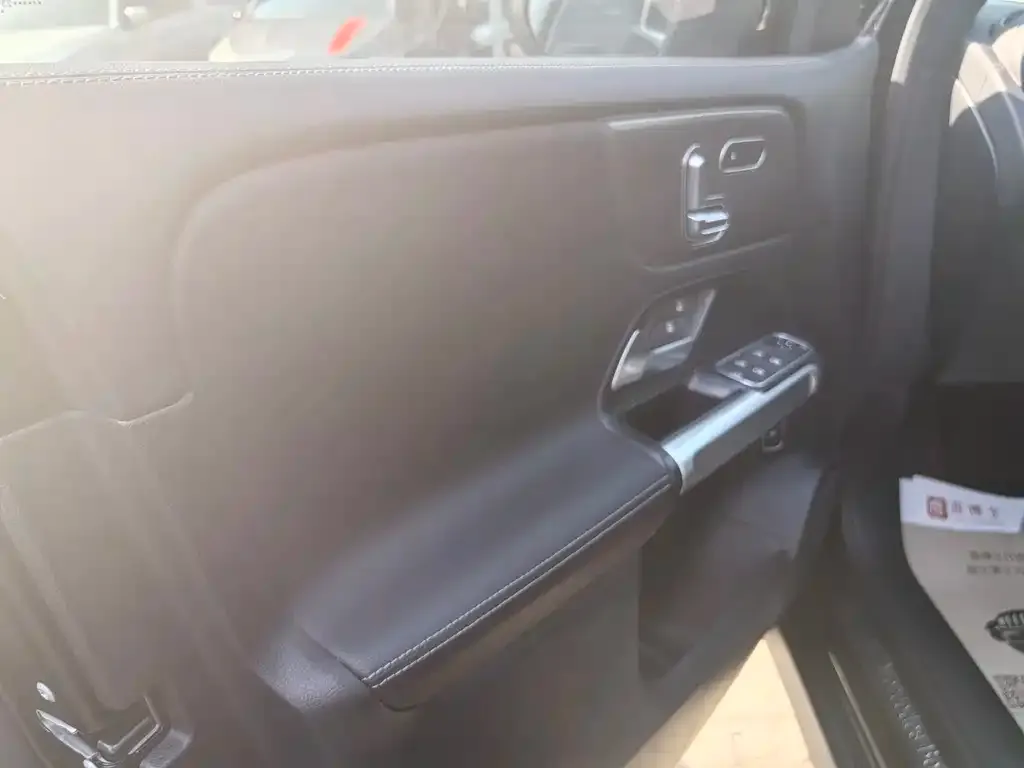 Mercedes-Benz GLB 2023 из CN, фото 10