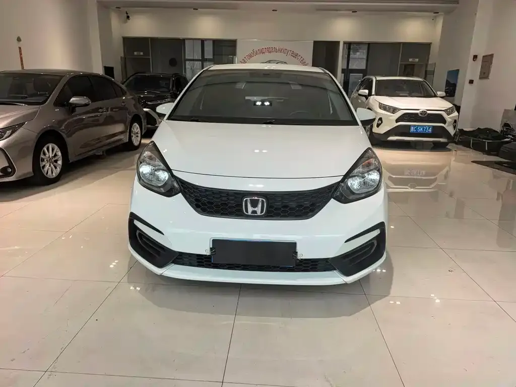 Honda Fit — фото 2