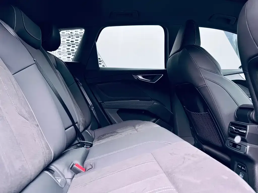 Audi Q4 e-tron 2024 из CN, фото 7