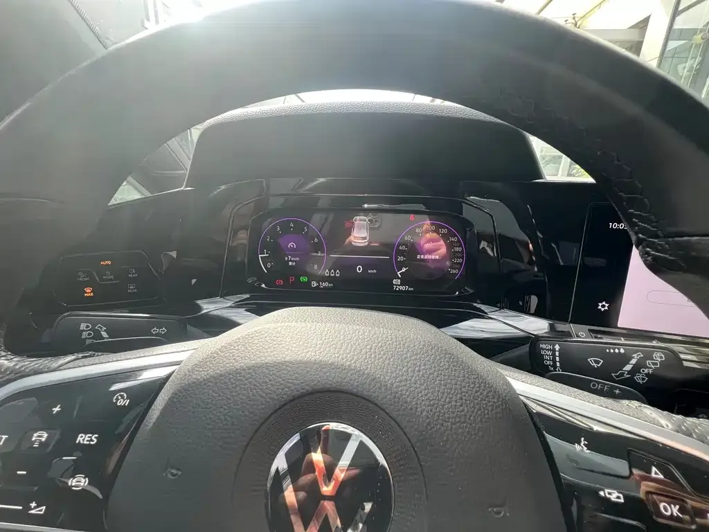 Volkswagen Golf 2021 из CN, фото 10