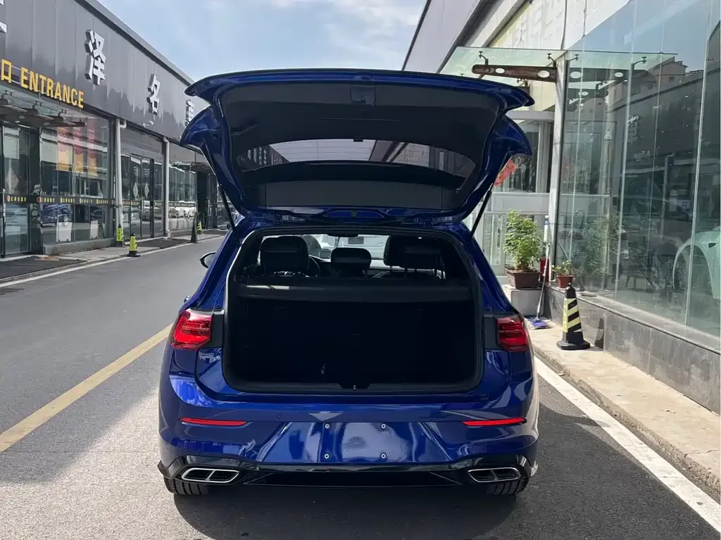 Volkswagen Golf 2021 из CN, фото 6