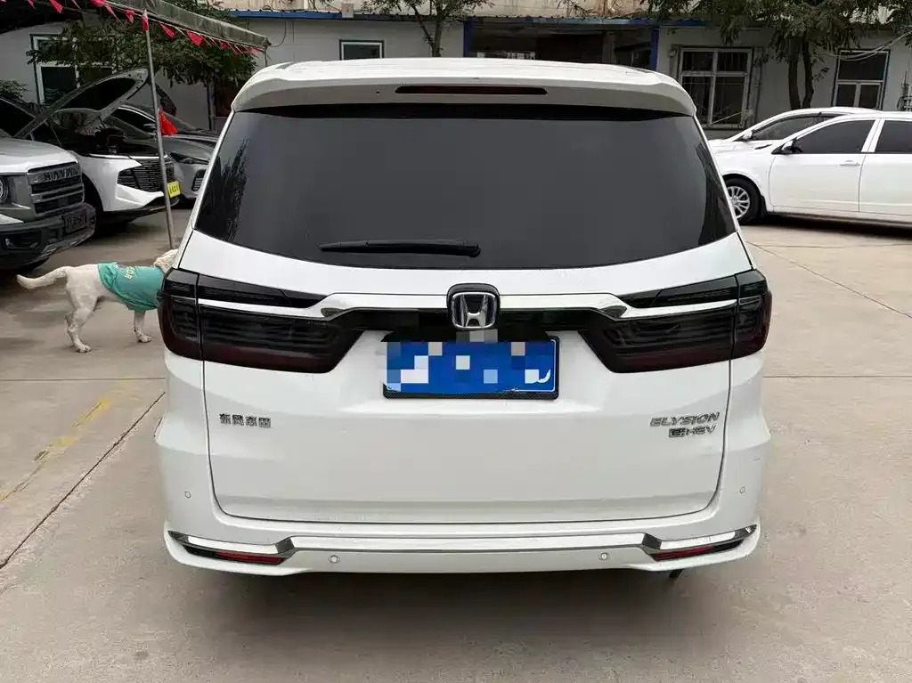 Honda Elysion 2023 из CN, фото 5