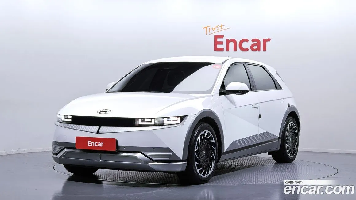 Hyundai Ioniq5 — фото 1