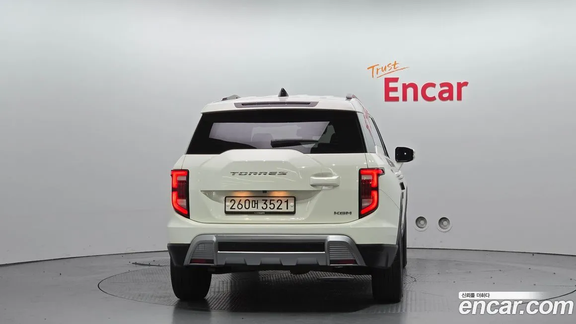 KG Mobility (Ssangyong) Torres — фото 4