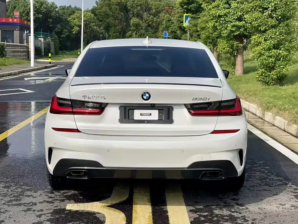 BMW 3 Series 2022 из CN, фото 5