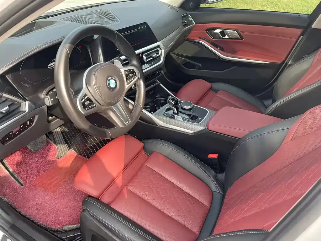 BMW 3 Series 2022 из CN, фото 9