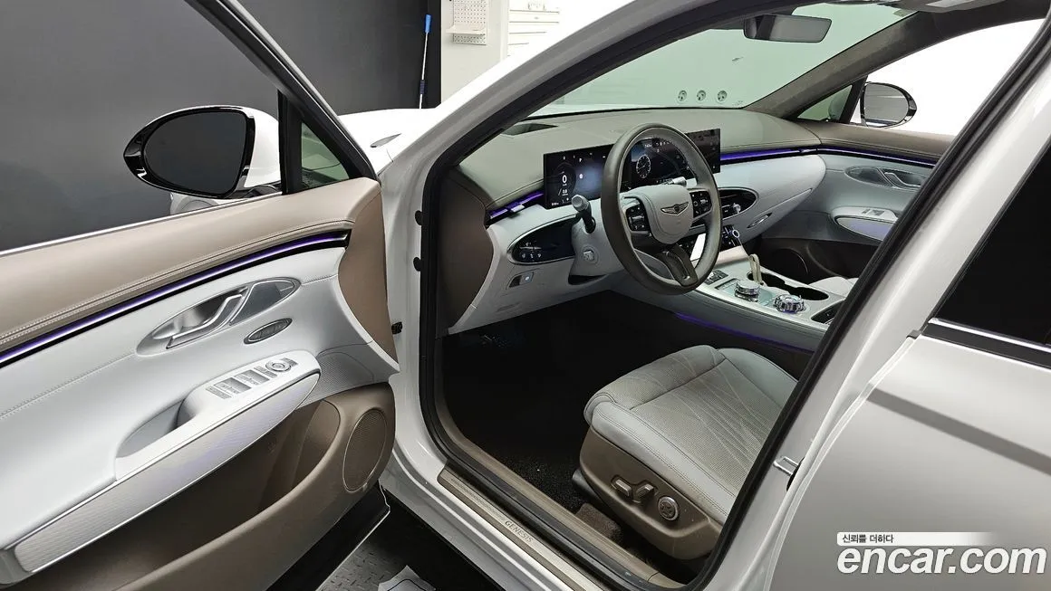 Genesis GV70 — фото 10