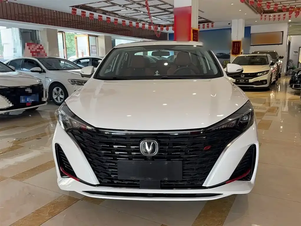 Changan Eado 2024 из CN, фото 5