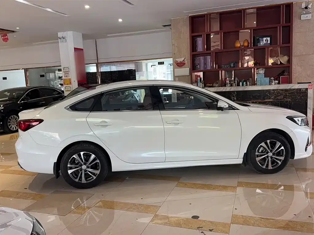 Changan Eado 2024 из CN, фото 6