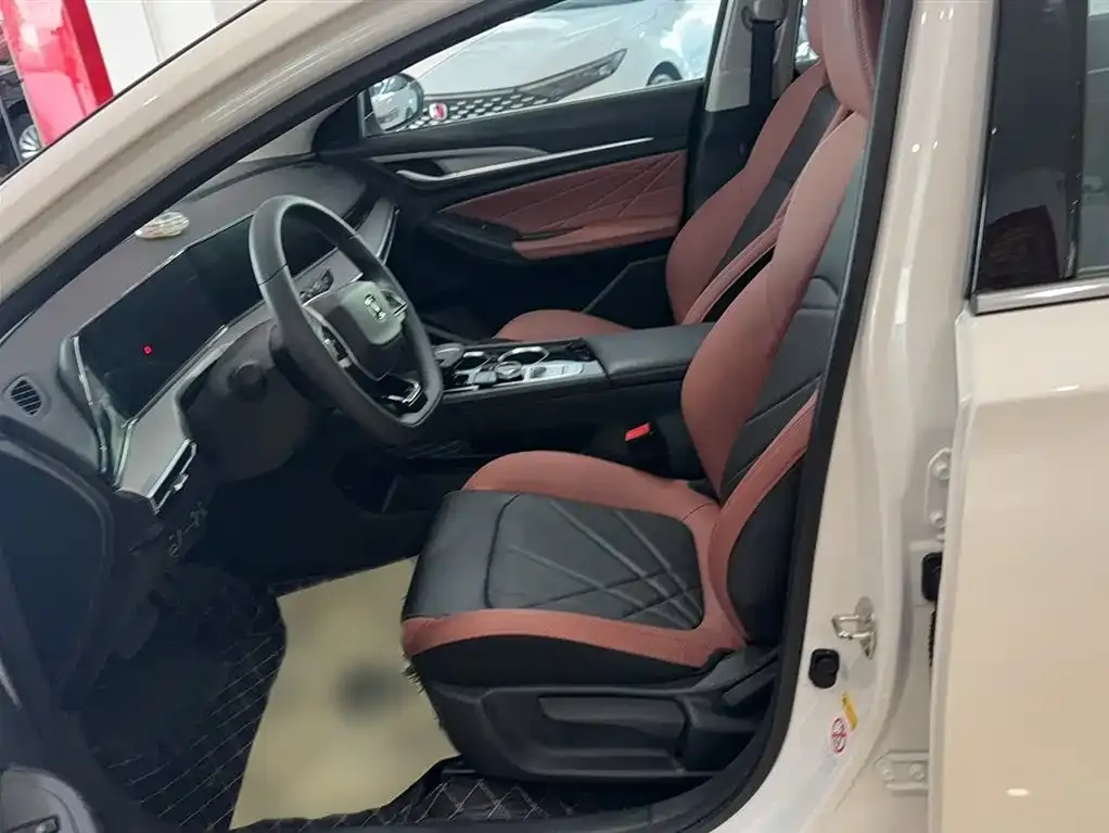 Changan Eado 2024 из CN, фото 9