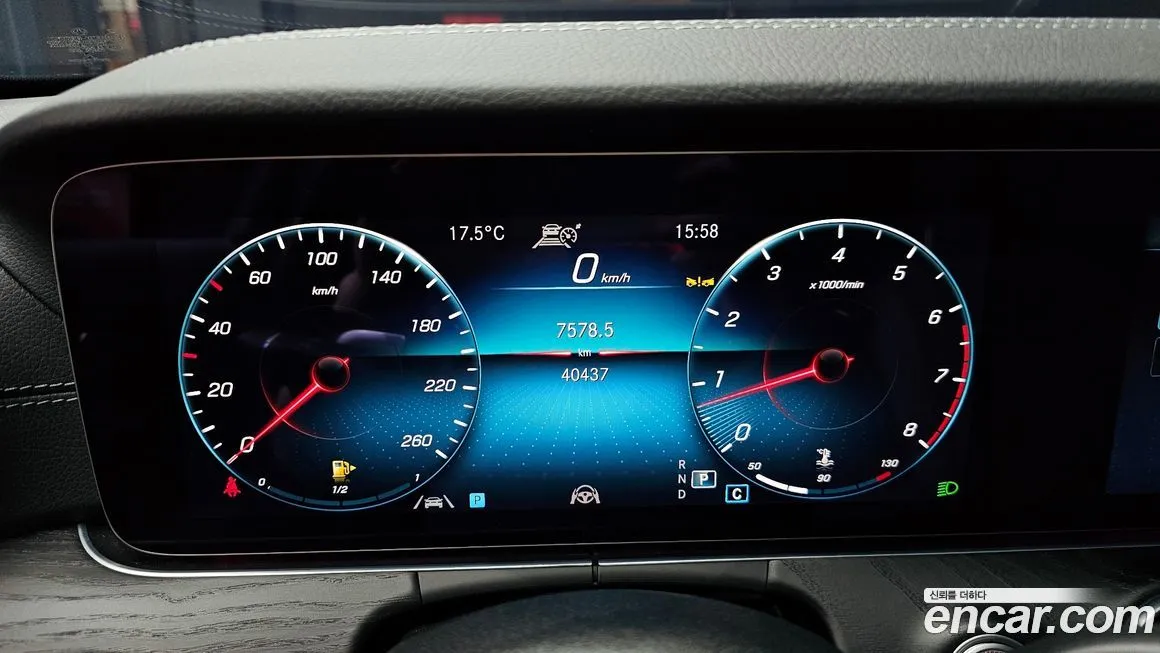 Mercedes-Benz E-Class 2023 из KR, фото 8