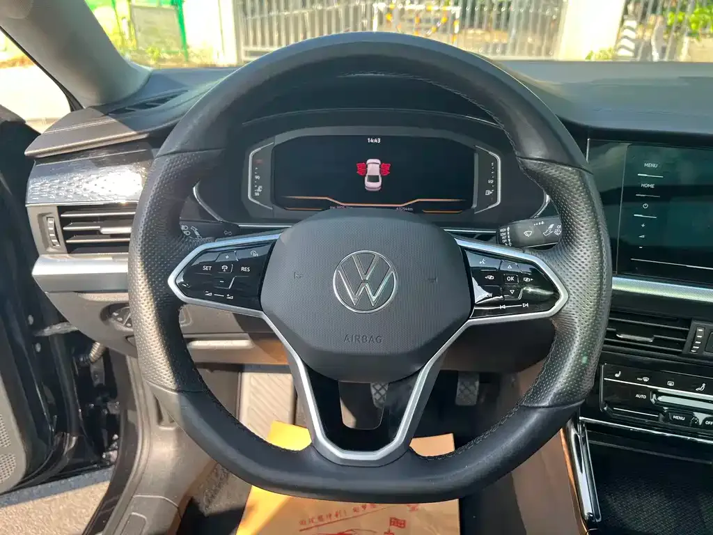 Volkswagen Passat — фото 10