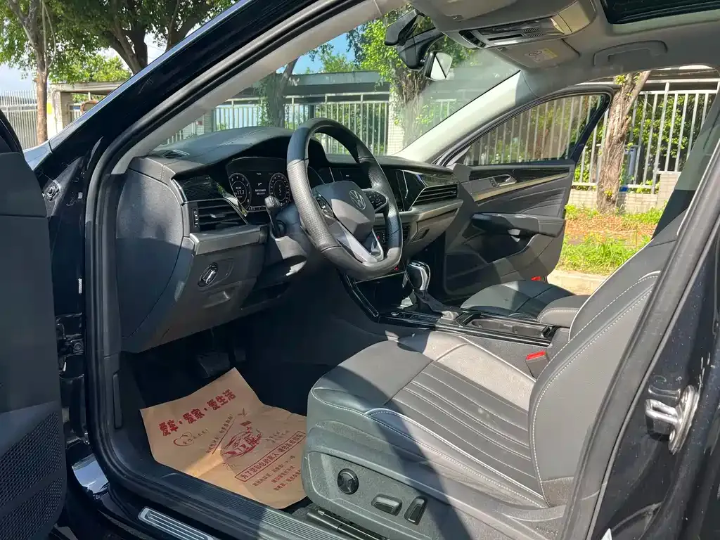 Volkswagen Passat — фото 6