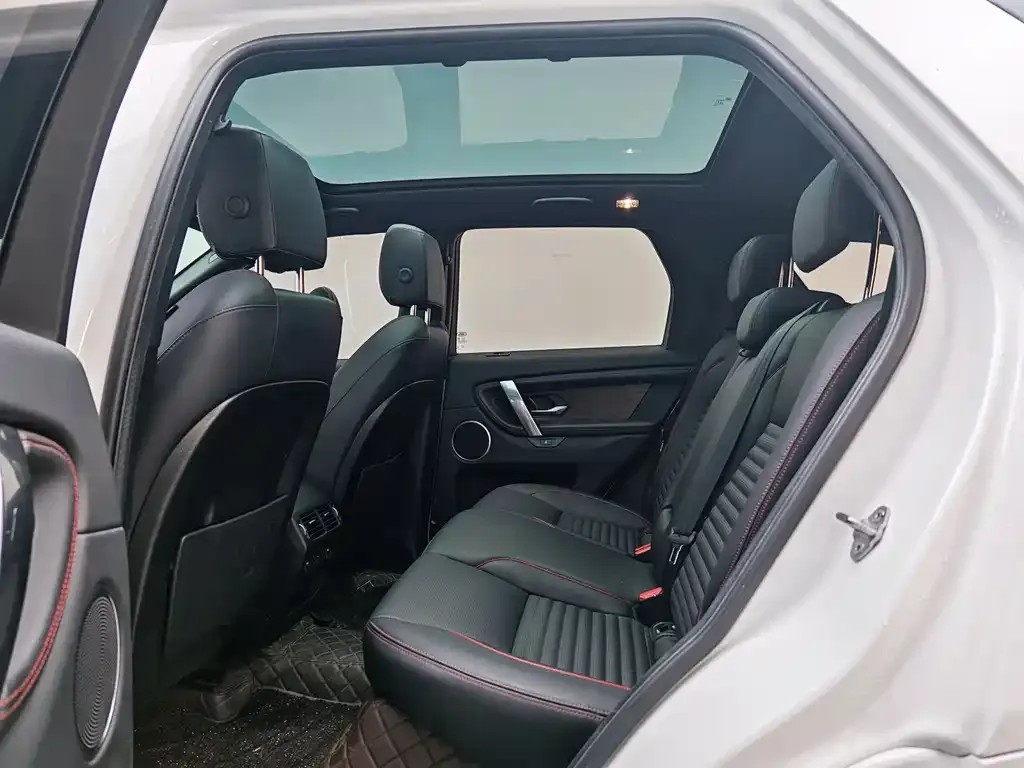 Land Rover Discovery Sport 2023 из CN, фото 8
