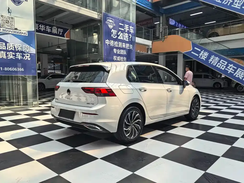 Volkswagen Golf 2021 из CN, фото 6