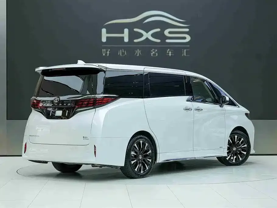 Toyota Alphard 2024 из CN, фото 4