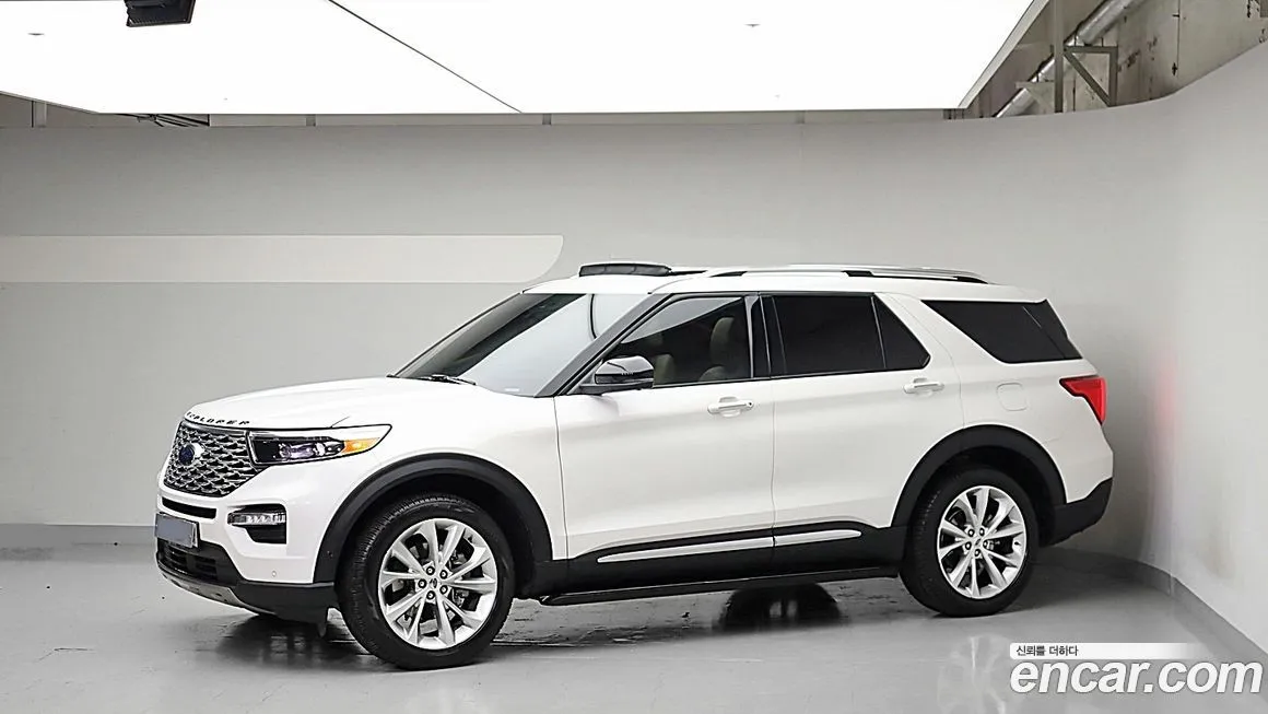 Ford Explorer 2022 из KR, фото 2