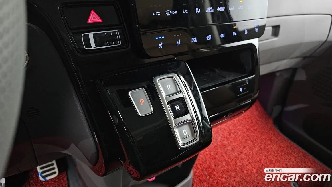 Hyundai Staria — фото 9