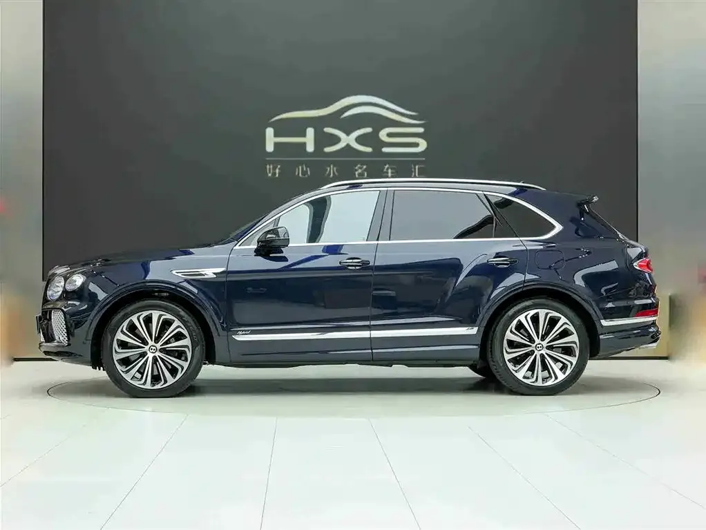 Bentley Bentayga PHEV 2022 из CN, фото 3