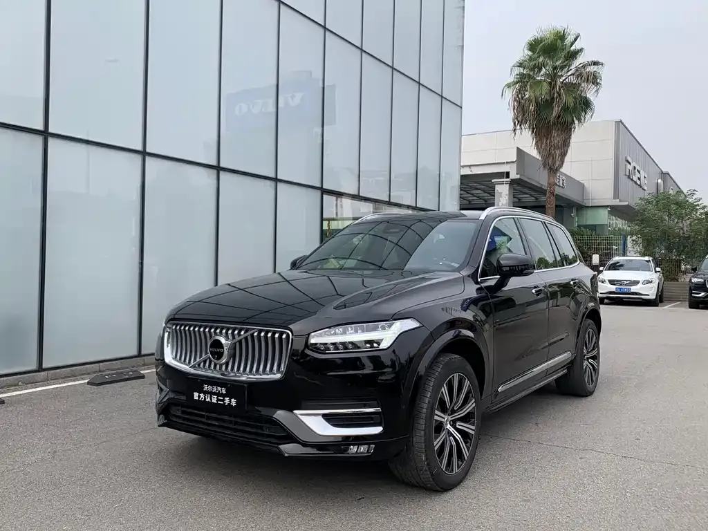 Volvo XC90 2023 из CN, фото 1